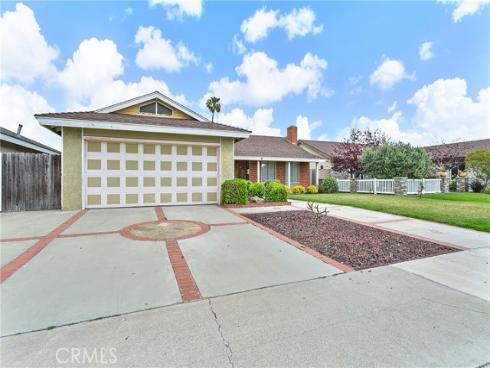 20672  Chaucer   Lane, Huntington Beach, CA