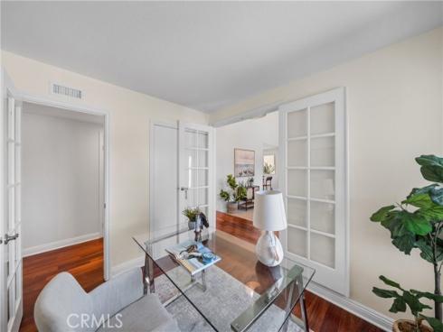 9432 Waterfront Dr , Huntington Beach, CA