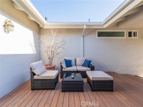 15752 Wicklow Lane, Huntington Beach, CA