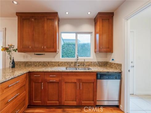 15752 Wicklow Lane, Huntington Beach, CA