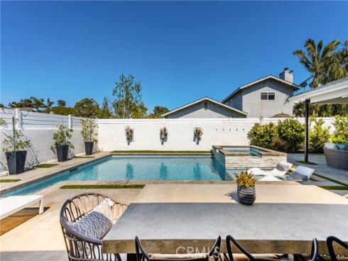 17252 Breda Ln , Huntington Beach, CA