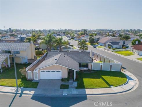 19931 Leecrest Lane, Huntington Beach, CA