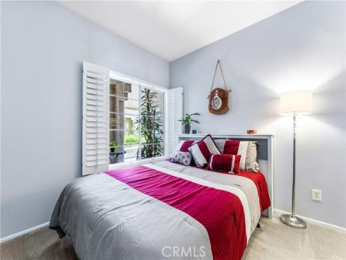 4591  Warner  105  Avenue, Huntington Beach, CA