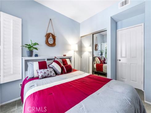 4591  Warner  105  Avenue, Huntington Beach, CA