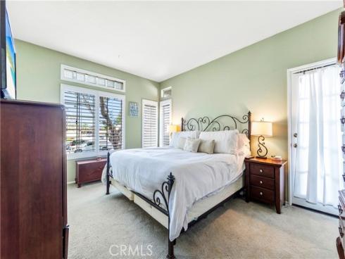 4591  Warner  105  Avenue, Huntington Beach, CA