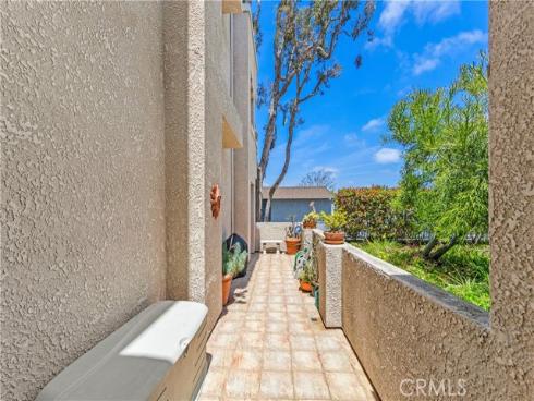 4591  Warner  105  Avenue, Huntington Beach, CA