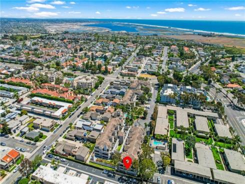 4591  Warner  105  Avenue, Huntington Beach, CA