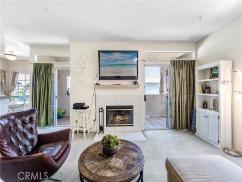 4591  Warner  105  Avenue, Huntington Beach, CA