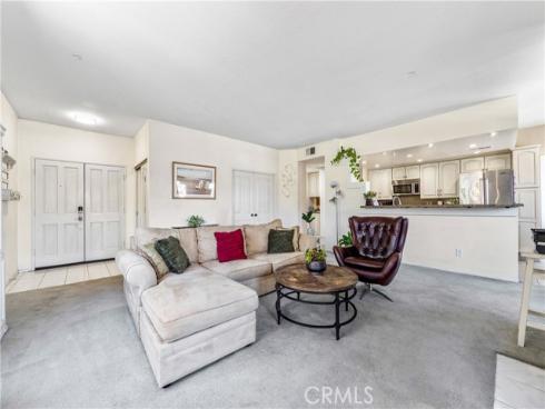 4591  Warner  105  Avenue, Huntington Beach, CA