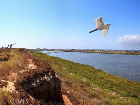 5145 Tortuga 207 Drive, Huntington Beach, CA