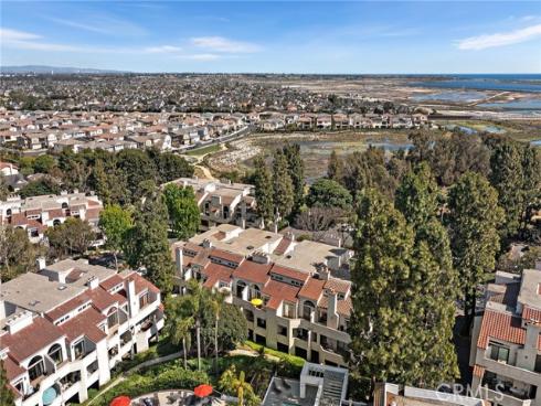 5145 Tortuga 207 Drive, Huntington Beach, CA