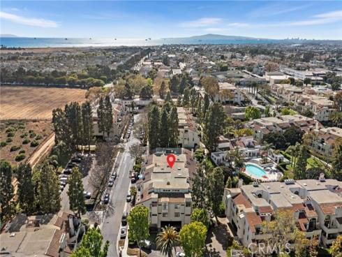 5145 Tortuga 207 Drive, Huntington Beach, CA