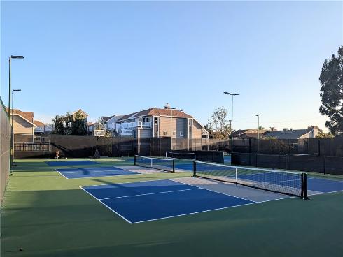 4682 Warner B102 Avenue, Huntington Beach, CA