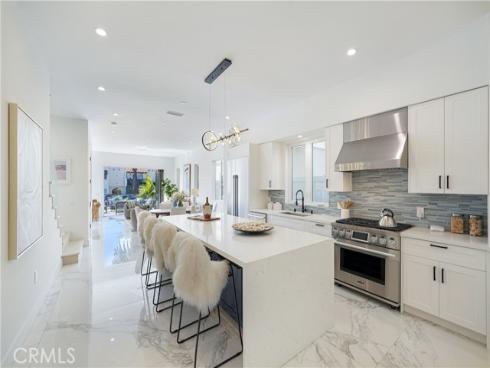 125 8th Street, Huntington Beach, CA