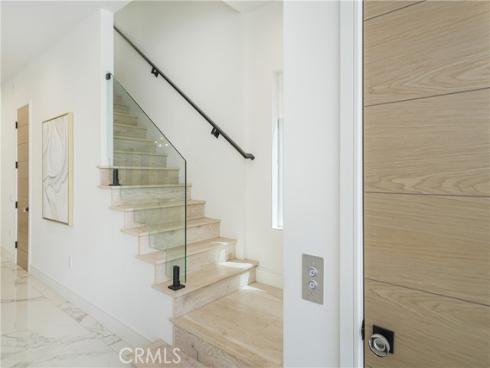 125 8th Street, Huntington Beach, CA