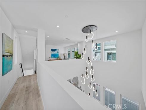 125 8th Street, Huntington Beach, CA