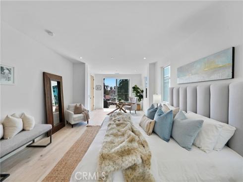 125 8th Street, Huntington Beach, CA