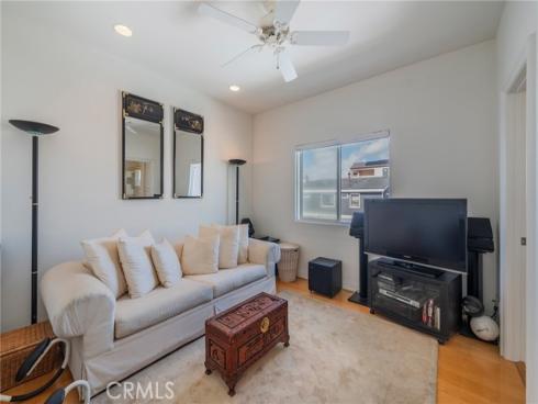 428 12th Street, Huntington Beach, CA