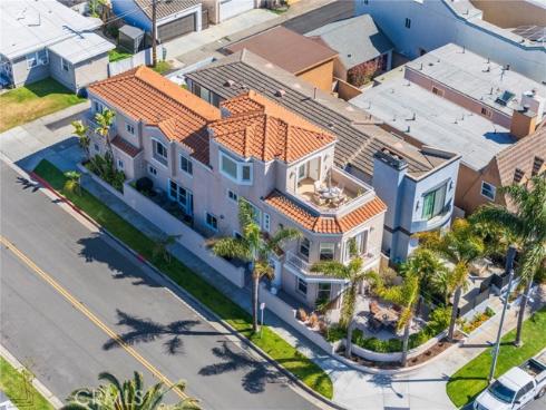 428 12th Street, Huntington Beach, CA