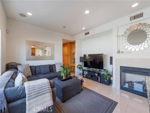 428 12th Street, Huntington Beach, CA