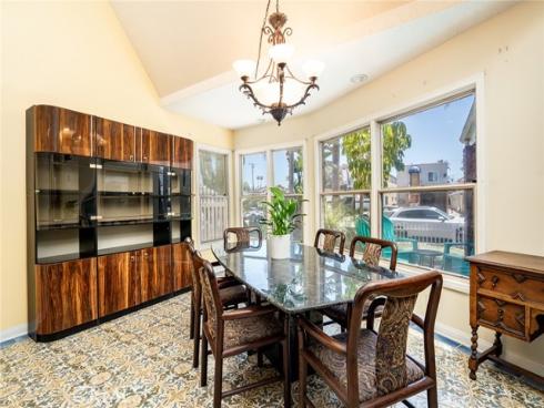 321 13th Street, Huntington Beach, CA