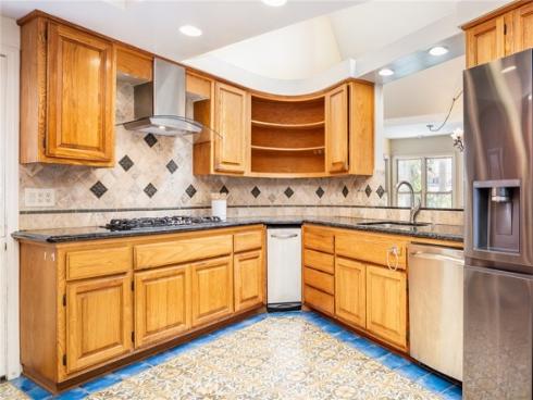 321 13th Street, Huntington Beach, CA