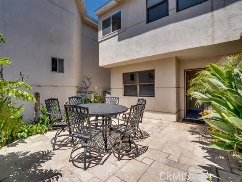 321 13th Street, Huntington Beach, CA