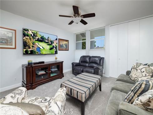 16422 Harbour 17 Lane, Huntington Beach, CA