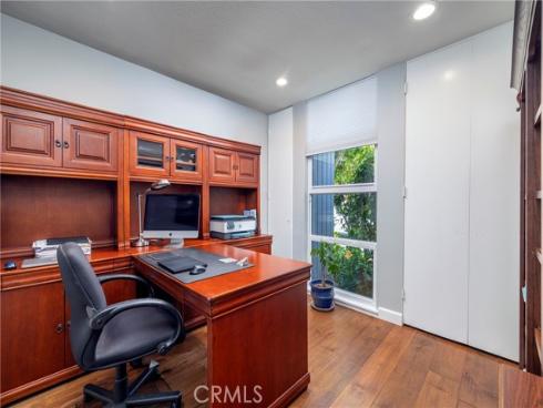 16422 Harbour 17 Lane, Huntington Beach, CA