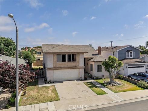 9522  Yellowstone   Drive, Huntington Beach, CA