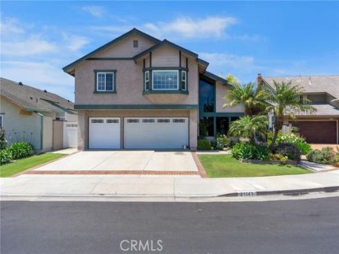 21041 Shaw Lane, Huntington Beach, CA