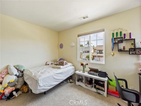 21041 Shaw Lane, Huntington Beach, CA