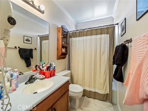 21041 Shaw Lane, Huntington Beach, CA