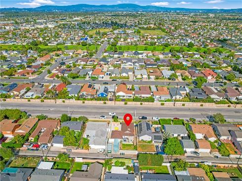 17331 Newland Street, Huntington Beach, CA