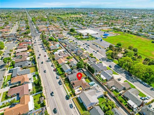 17331 Newland Street, Huntington Beach, CA