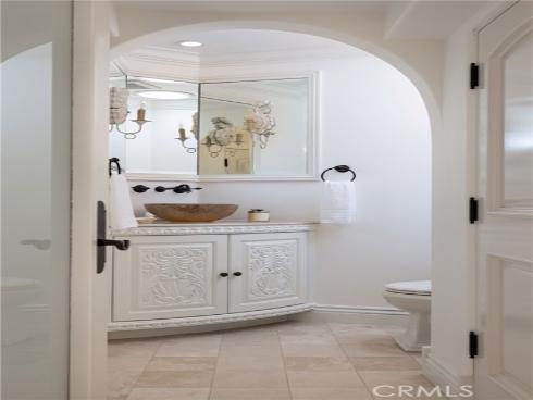 16111 Santa Barbara Lane, Huntington Beach, CA