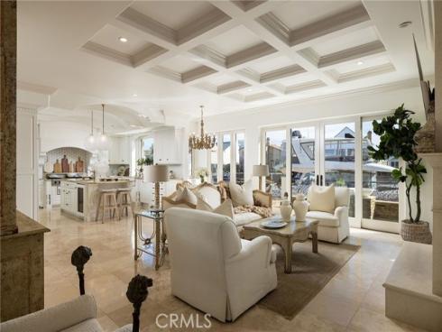 16111 Santa Barbara Lane, Huntington Beach, CA