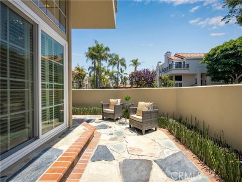 19431 Merion Circle, Huntington Beach, CA