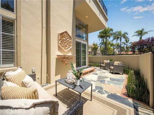 19431 Merion Circle, Huntington Beach, CA