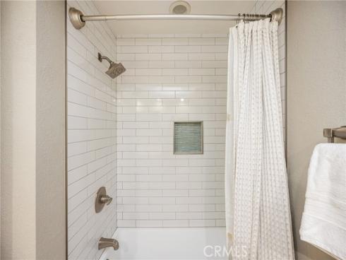 7648 Bay 201 Drive, Huntington Beach, CA