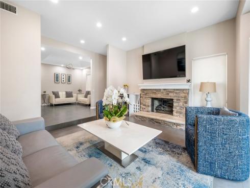 216 16th Street, Huntington Beach, CA