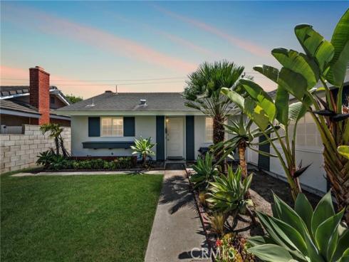 5852 Raphael Drive, Huntington Beach, CA