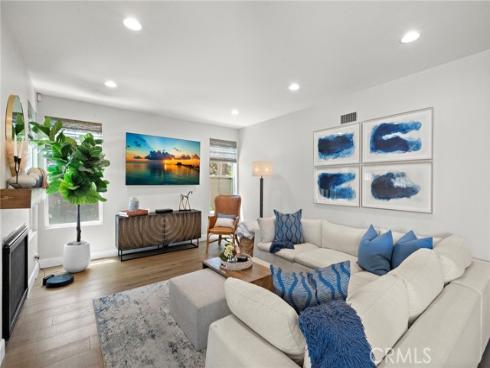 18976  Rockinghorse   Lane, Huntington Beach, CA