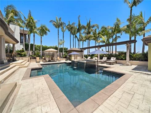 18976  Rockinghorse   Lane, Huntington Beach, CA