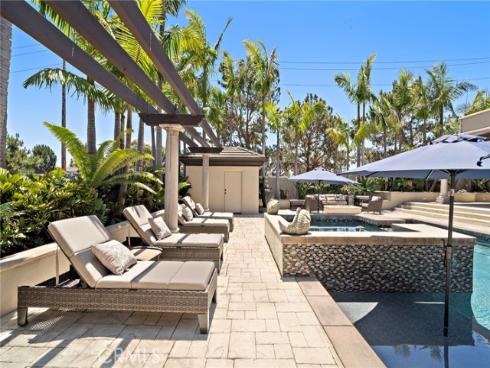 18976  Rockinghorse   Lane, Huntington Beach, CA