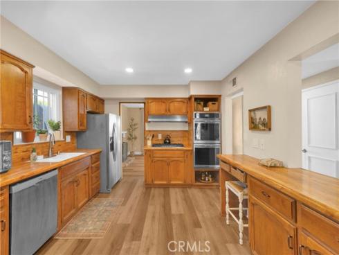 16072 Melody Lane, Huntington Beach, CA