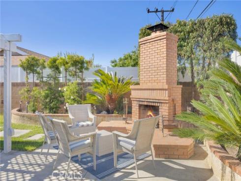 16072 Melody Lane, Huntington Beach, CA