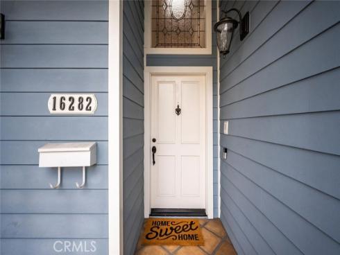 16282 Mandalay Circle, Huntington Beach, CA