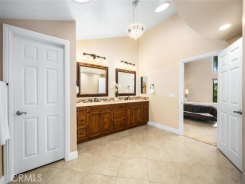 16282 Mandalay Circle, Huntington Beach, CA