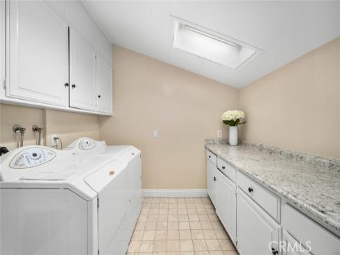 16282 Mandalay Circle, Huntington Beach, CA